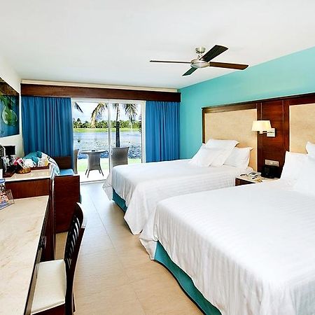 Premium Level At Barcelo Bavaro Palace Otel Dış mekan fotoğraf